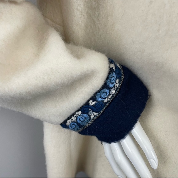 FJORD FASHION Norwegian Pure Wool Cream & Blue Vintage Jacket - Picture 7 of 9